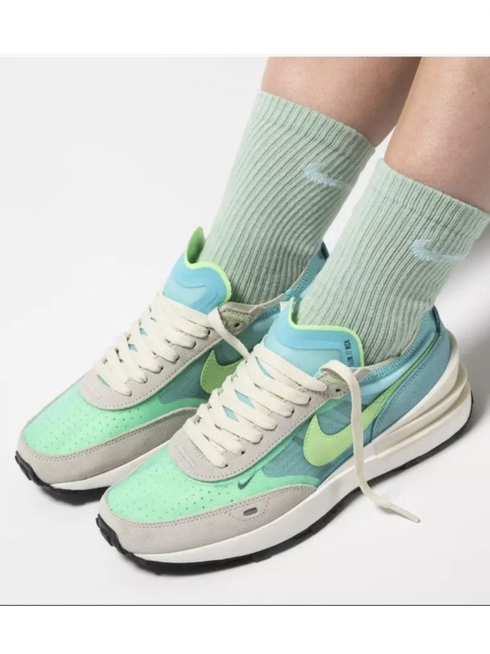 Nike Waffle One Bleached Aqua/Lime Glow Sneakers Running Shoes Sz 7 LKNW! W/Box
